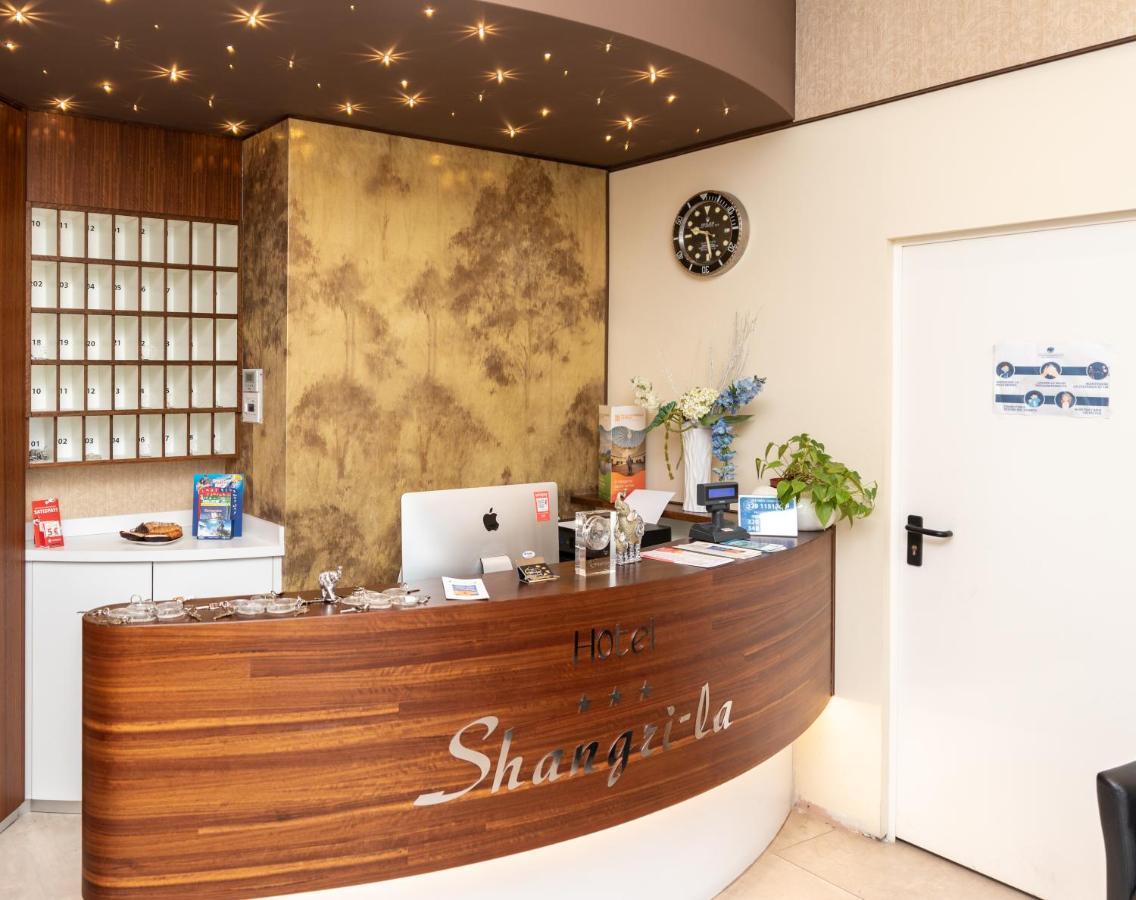 Hotel Shangri-La Ala Exterior foto